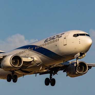 Eine Boeing 737 der israelischen Fluggesellschaft El Al im Landeanflug. (Symbolbild)