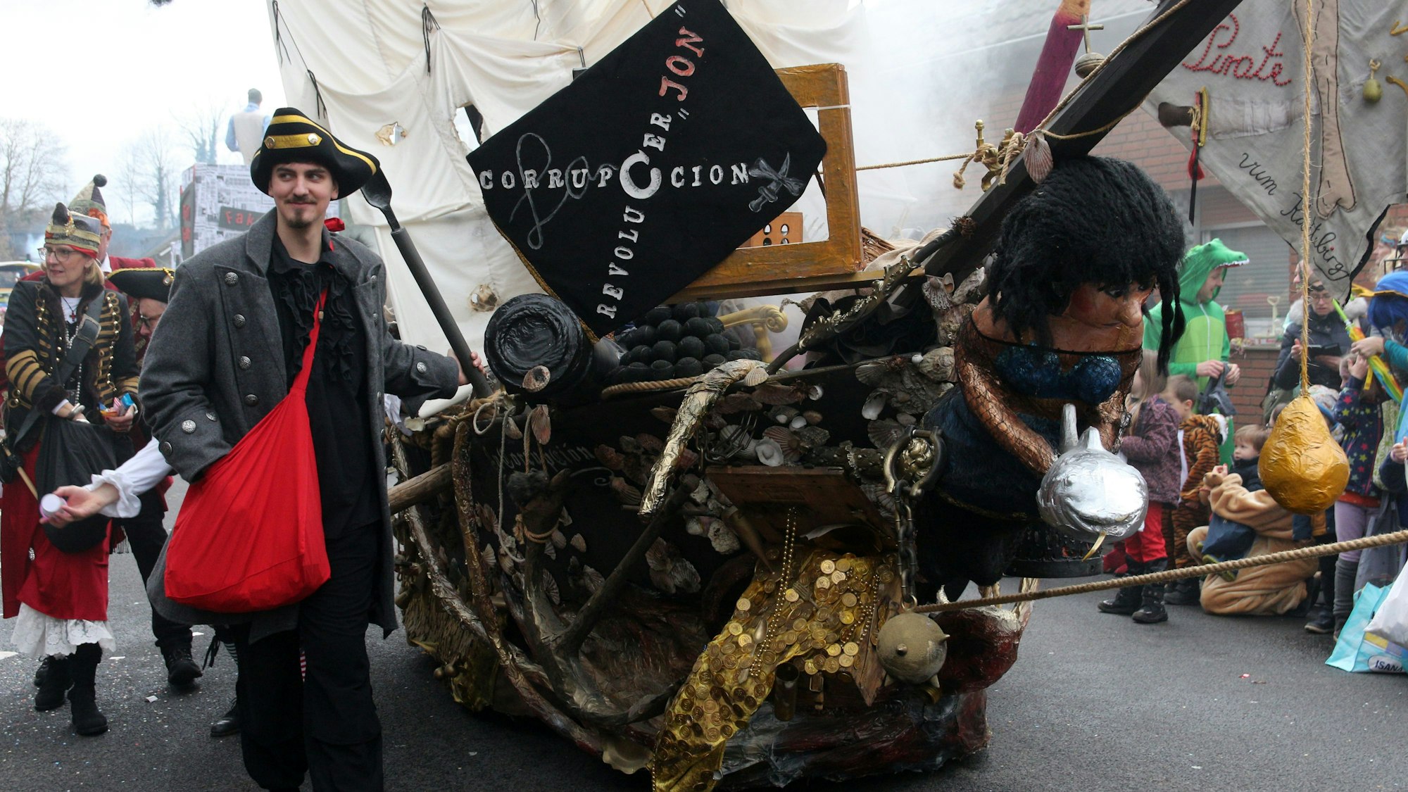 Auf dem Foto sind die Piraten der Brauweiler Pänz zu sehen.