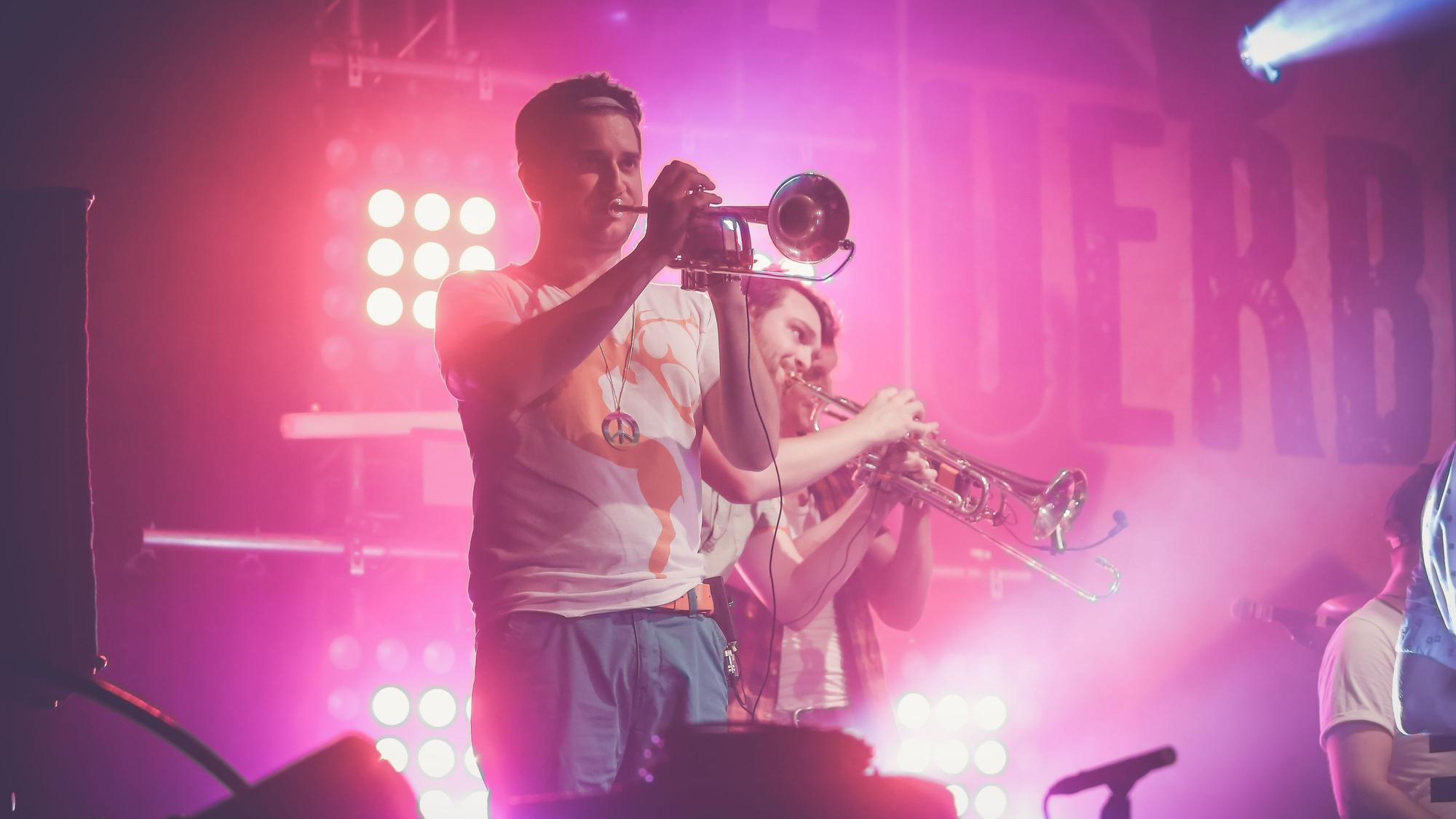 Matthias Heßeler stand 15 Jahre lang mit Querbeat auf der Bühne.