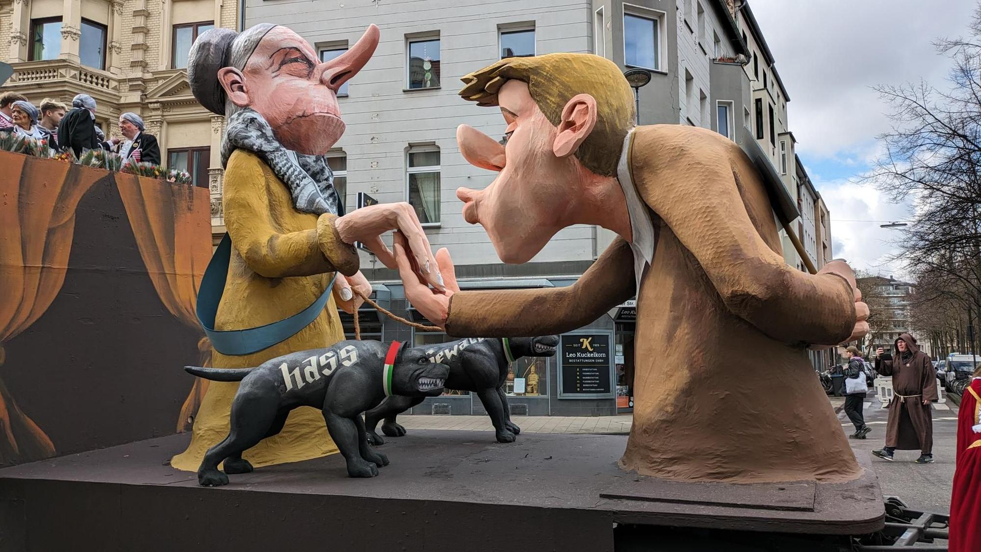 Der Überraschungswagen im Kölner Rosenmontag