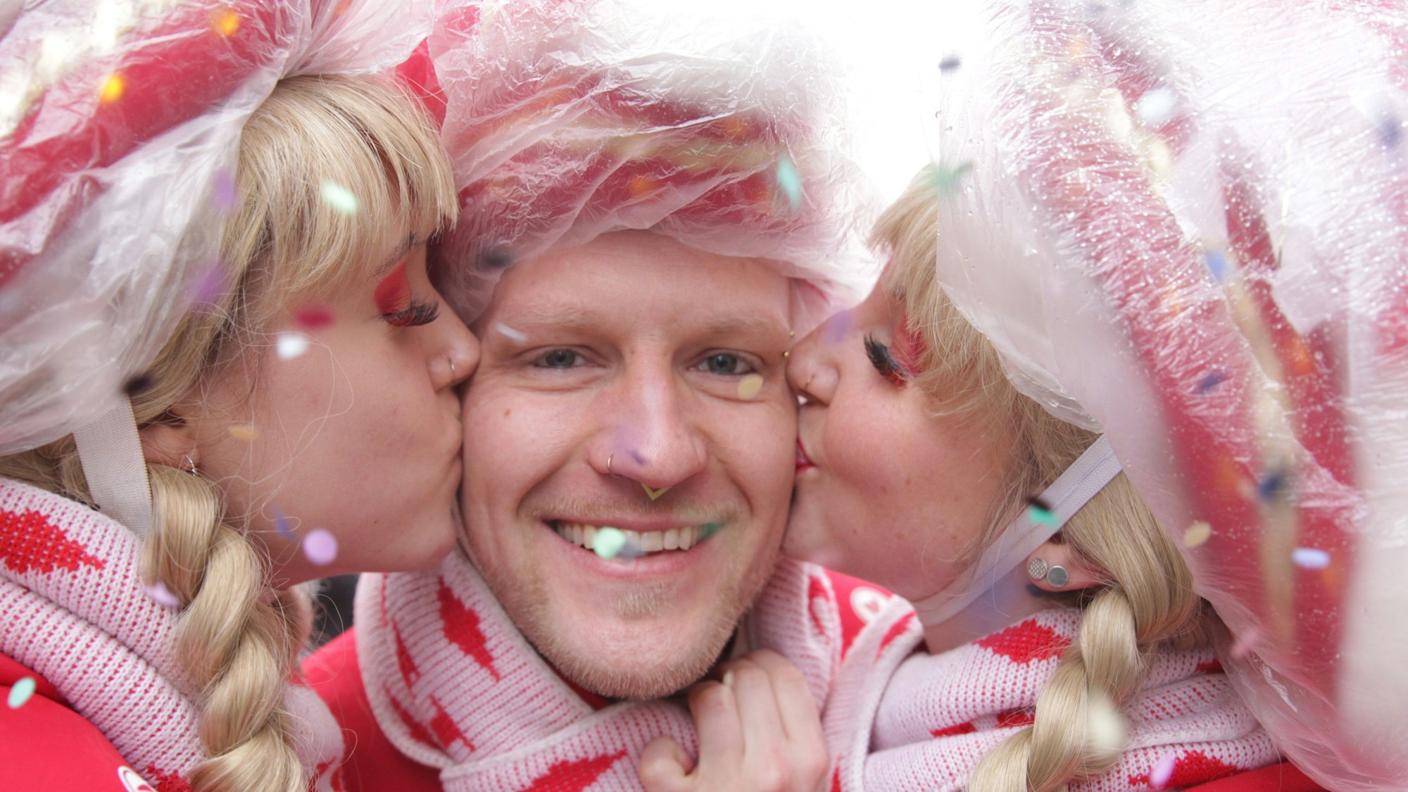 In Jemönk jebütz is bütze deluxe: Anna Bürkner (v.l.), Marco und Betty Koller.