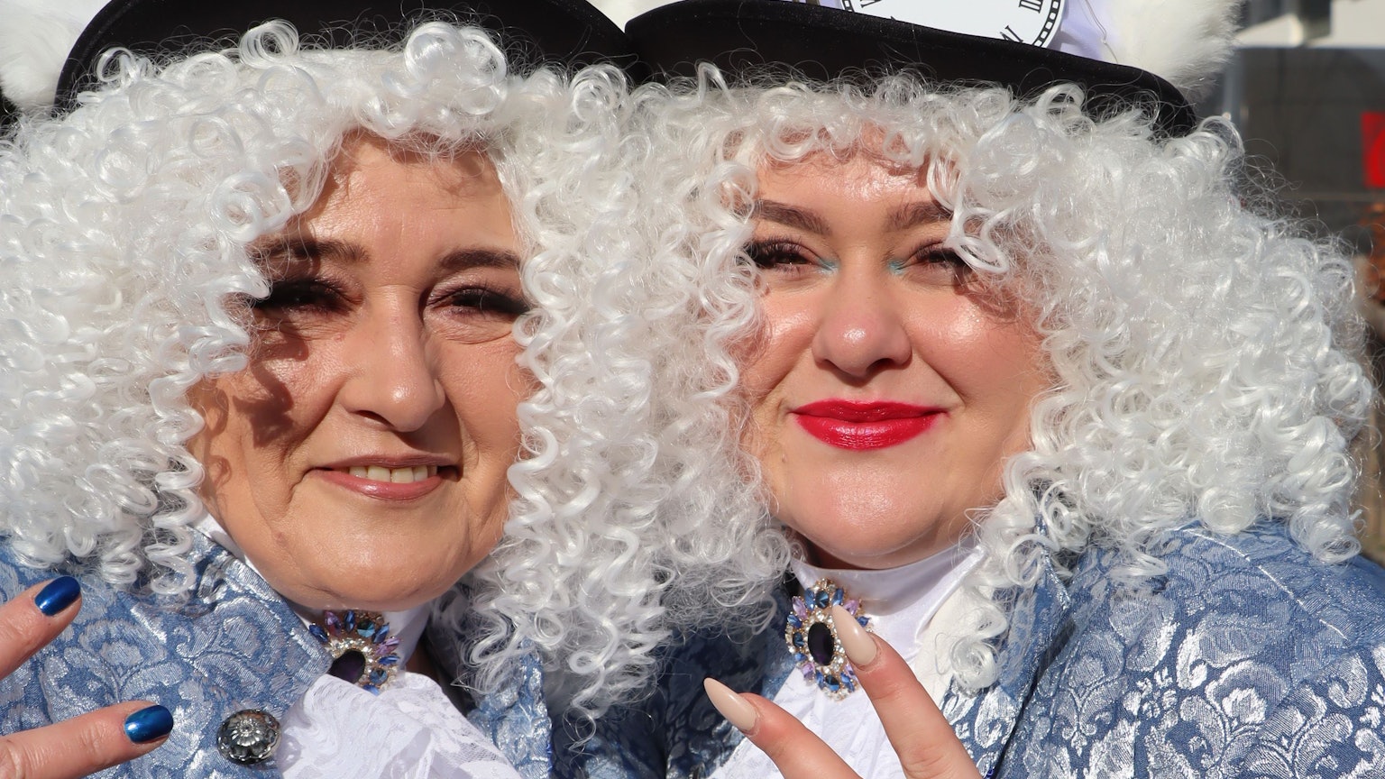 So sehen die Wunderland-Kaninchen Alex und Lea aus. Von ihrer Sorte war in der Gruppe „De Strwwelliesen“ eine ganze Schar unterwegs.