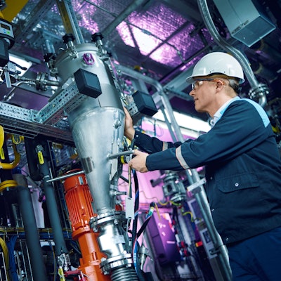 Pilotanlage zur Herstellung von Anillin auf Bio-Basis von Covestro in Leverkusen