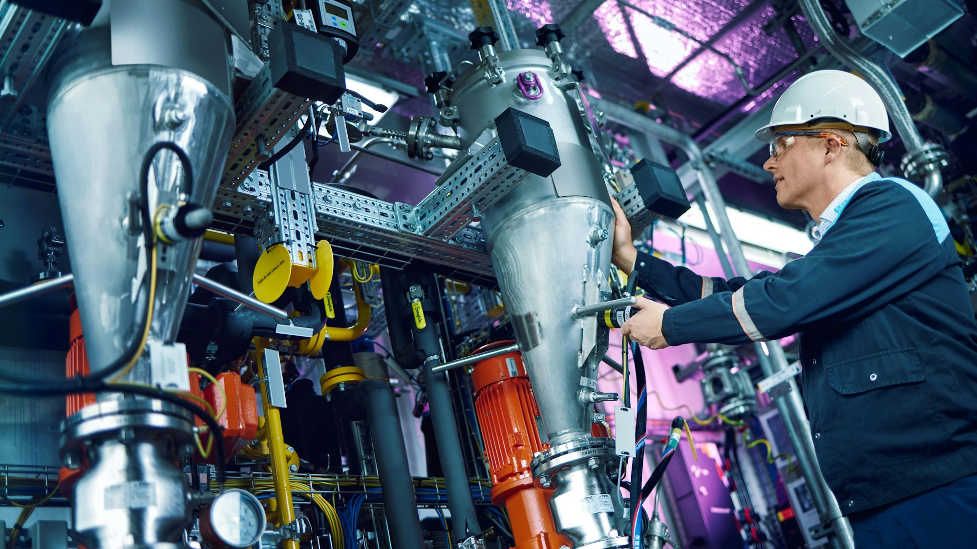 Pilotanlage zur Herstellung von Anillin auf Bio-Basis von Covestro in Leverkusen