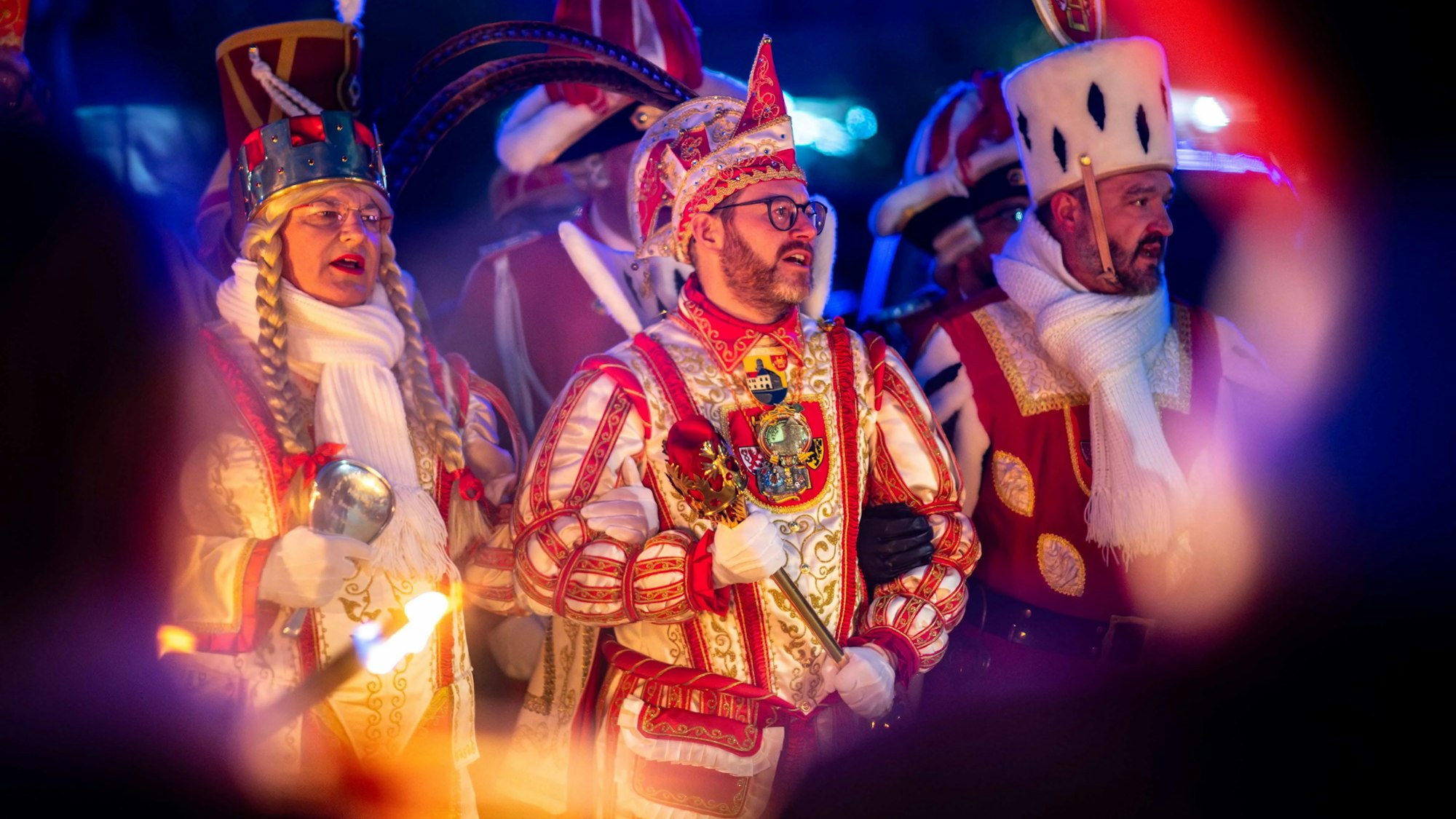 Das Dreigestirn schunkelt ein letztes Mal.