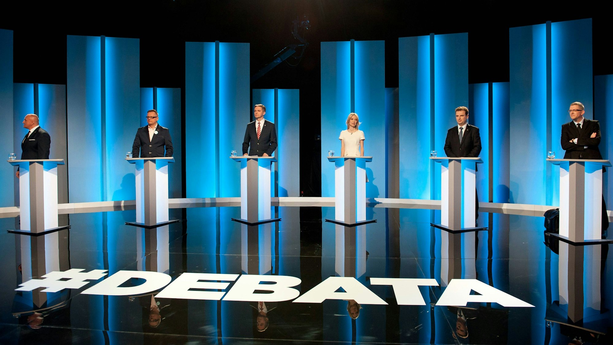 Ein Moderator des polnischen Staatssenders TVP hat sich live in seiner Sendung für die feindliche Haltung des Senders in der Vergangenheit gegenüber LGBT+-Personen entschuldigt. (Symbolbild)