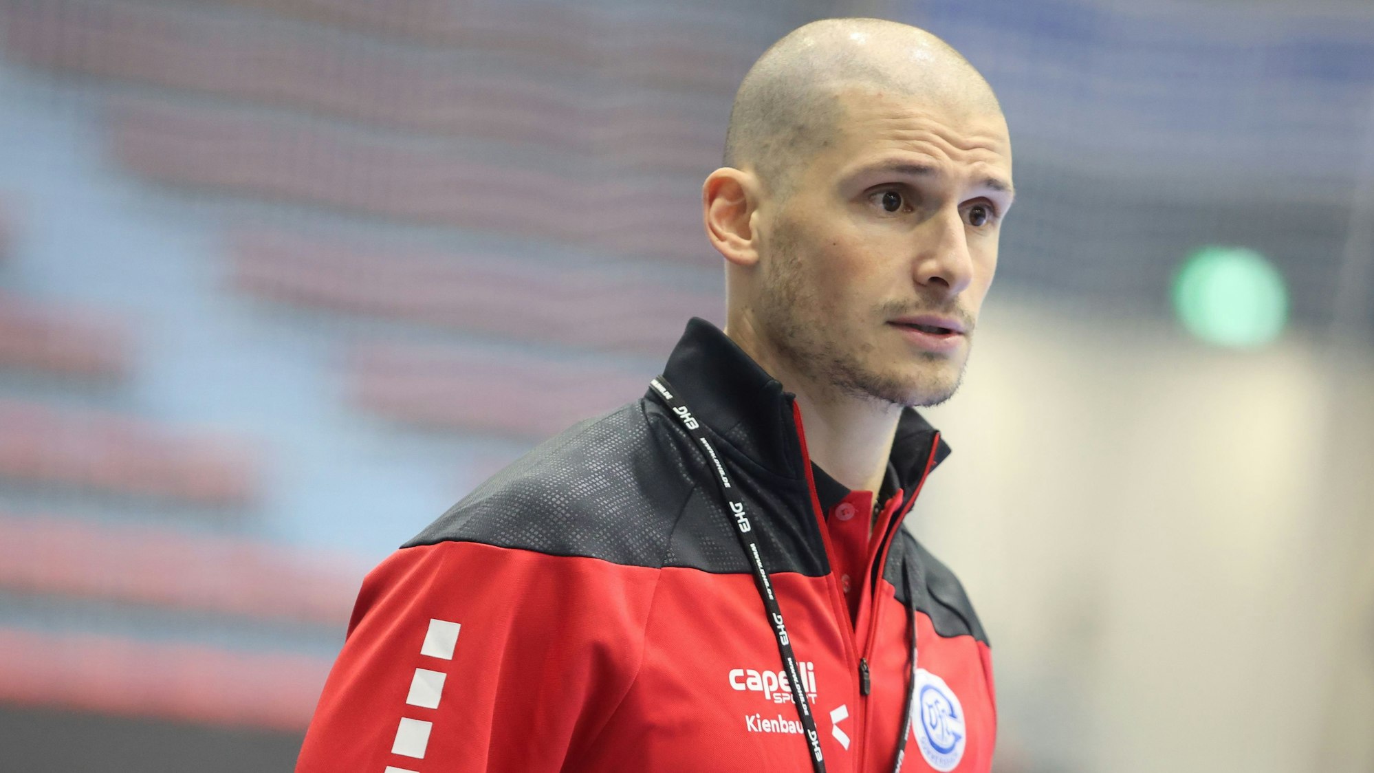 Gummersbachs U23-Coach Gonzalo Miranda im Seitenporträt.