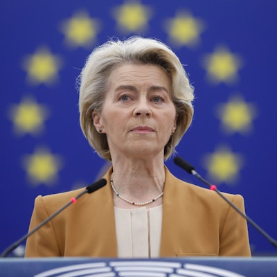 Ursula von der Leyen, Präsidentin der Europäischen Kommission, hält ihre Rede im Europäischen Parlament.