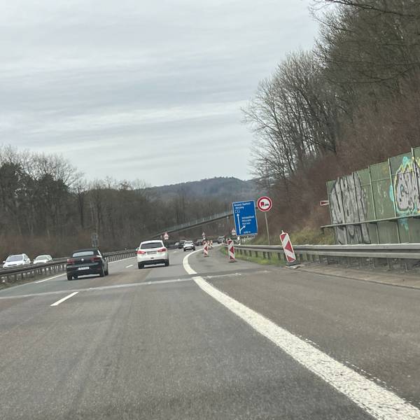 Die A4 in Fahrtrichtung Köln kurz vor Untereschbach.
