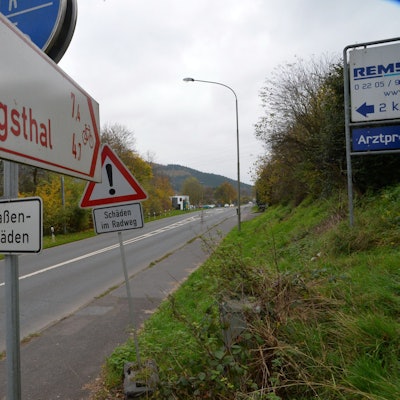 Archivaufnahme vom Radweg zwischen Untereschbach und Hoffnungsthal.