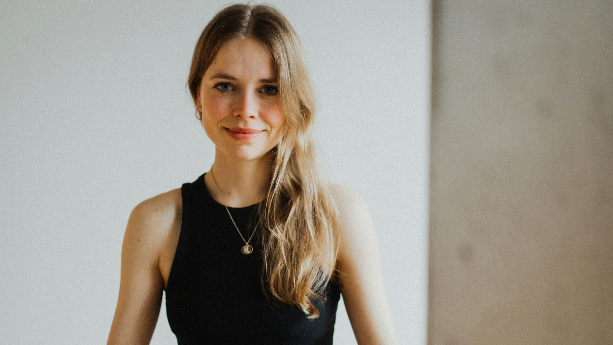 Autorin des Buches „Yoga bei Essstörungen“ Lilly Hoffmann