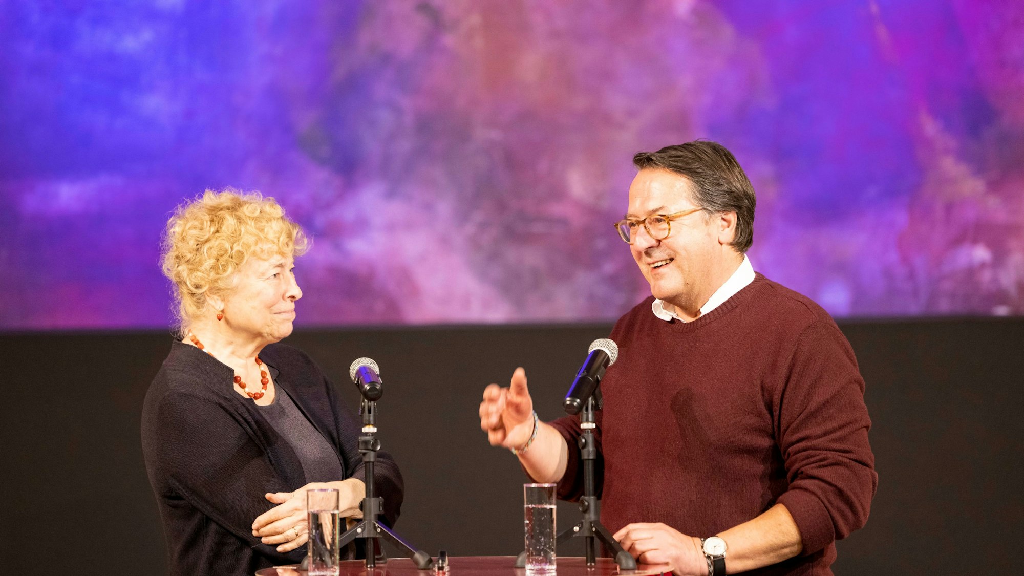 Im Grundsatz einig: Gesine Schwan und Pfarrer Hans Mörtter