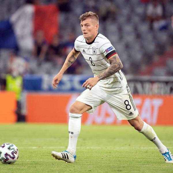 Regisseur kehrt zurück: Toni Kroos von Real Madrid will zur Europameisterschaft wieder im Dress der Nationalmannschaft auflaufen. (Archivbild)