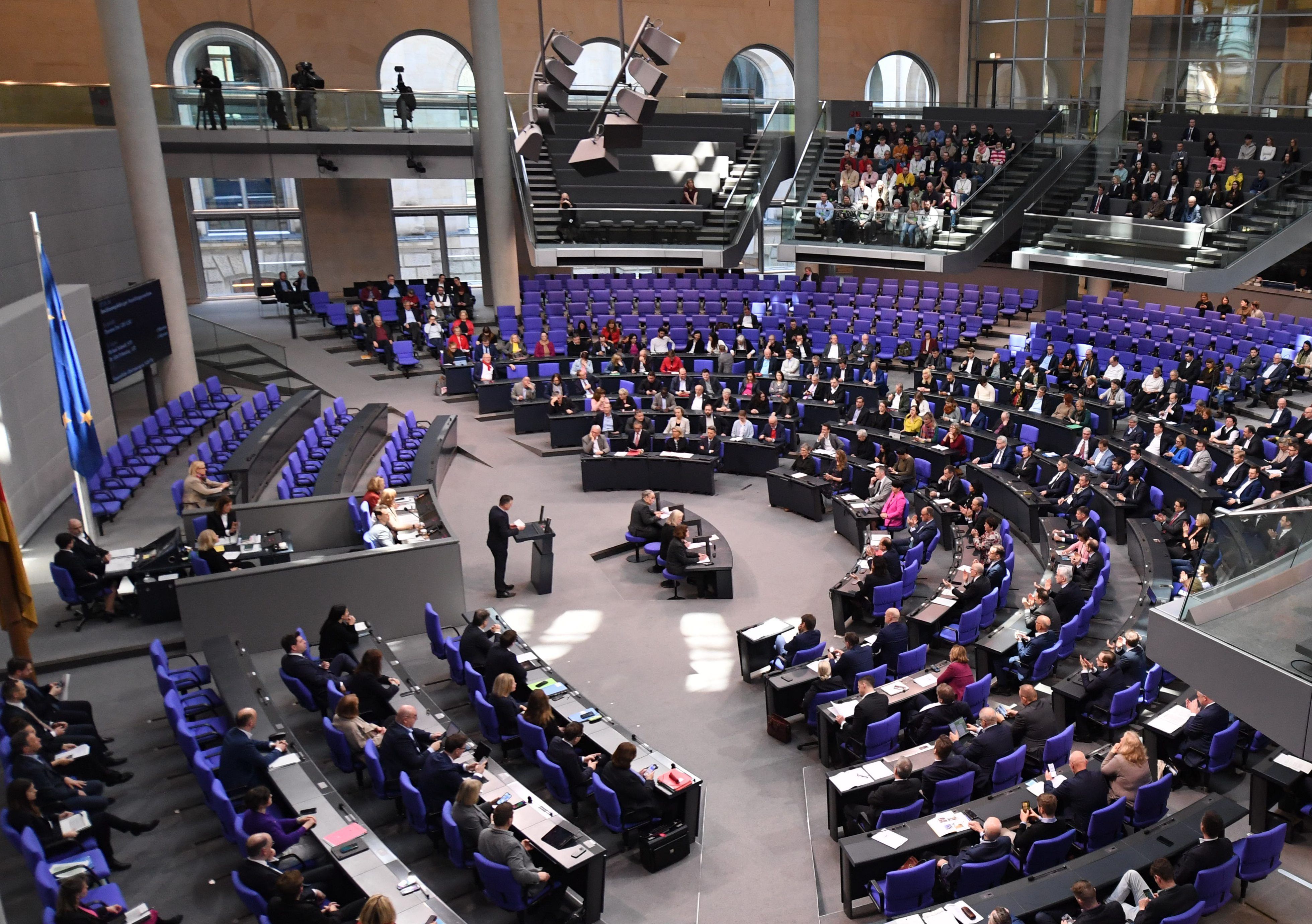 Thorsten Frei (CDU/CSU), Parlamentarischer Geschäftsführer der CDU/CSU-Bundestagsfraktion, spricht über das Wachstumschancengesetz im Bundestag.