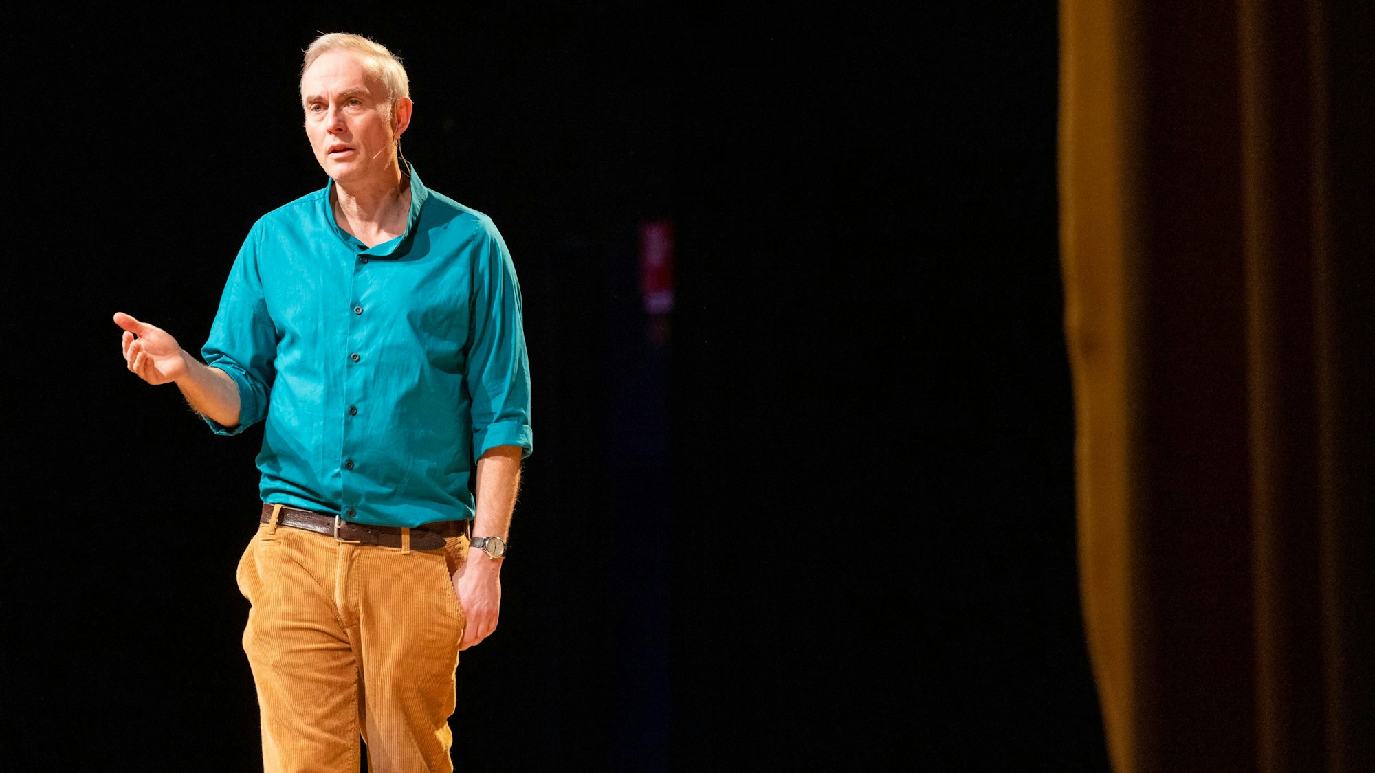 Johann König trat vor 1000 Zuschauern in der Mülheimer Stadthalle auf.