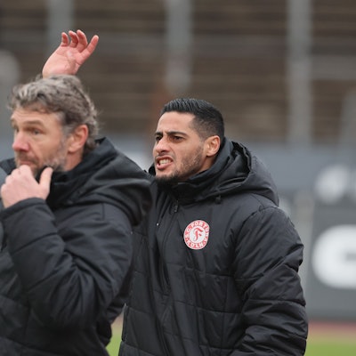 SC Fortuna Köln vs. SC Paderborn II, 4.Liga,
von links: Markus von Ahlen, Hamdi Dahmani (Fortuna), 04.02.2024, Bild: Herbert Bucco