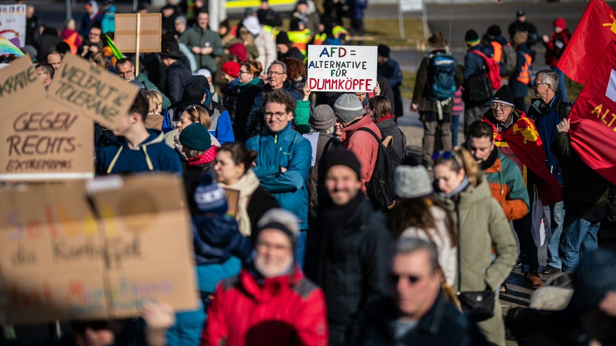 AfD-Bundesparteitag in Rottweil: Breiter Gegenprotest gegen die Rechtspopulisten.