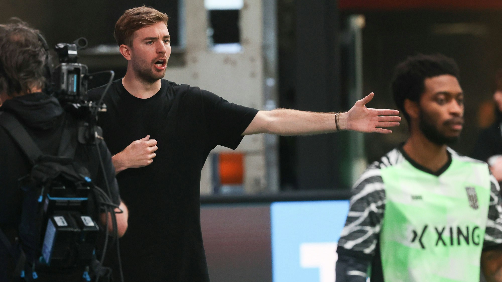 Christoph Kramer, Fußball-Profi bei Borussia Mönchengladbach, ist Team-Chef der „Golder XI“ in der neuen Fußball-Liga „Baller League“.