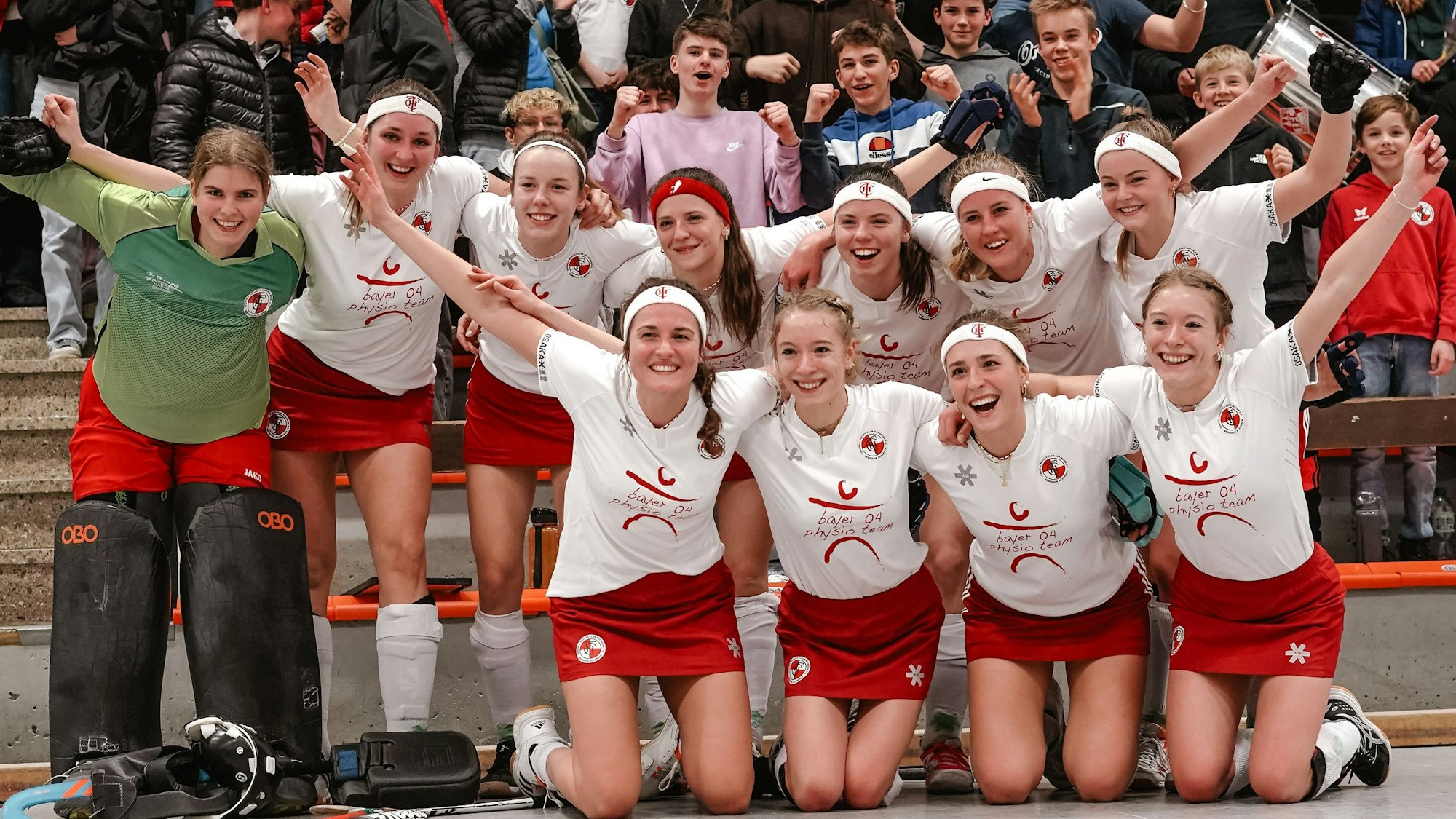 Aufstiegsjubel beim Damenteam des THC.