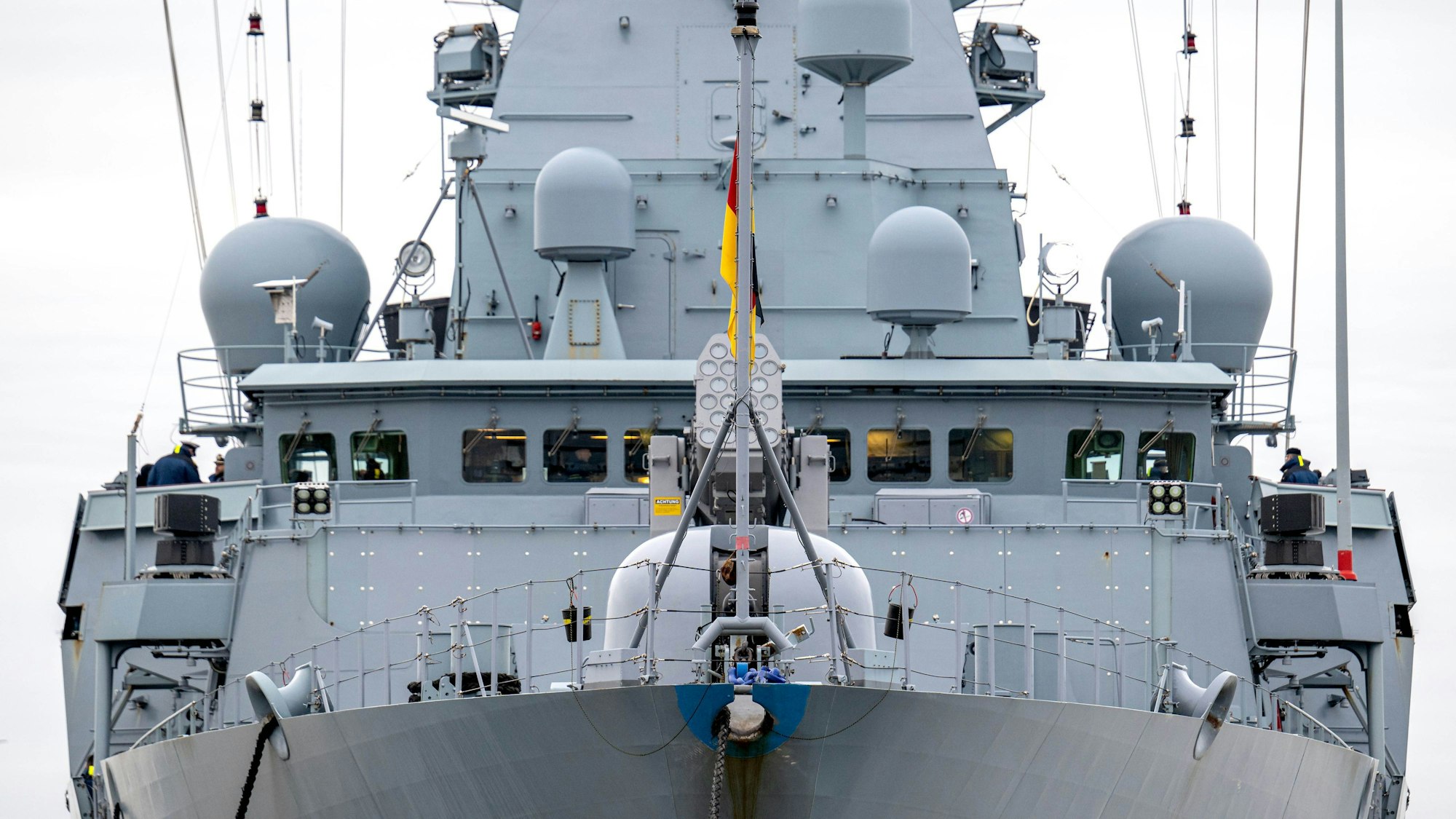 Die Fregatte „Hessen“ ist im Roten Meer im Einsatz. (Archivbild)