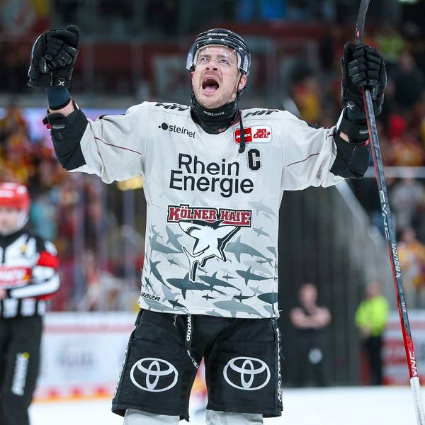 Kapitän Moritz Müller jubelt.