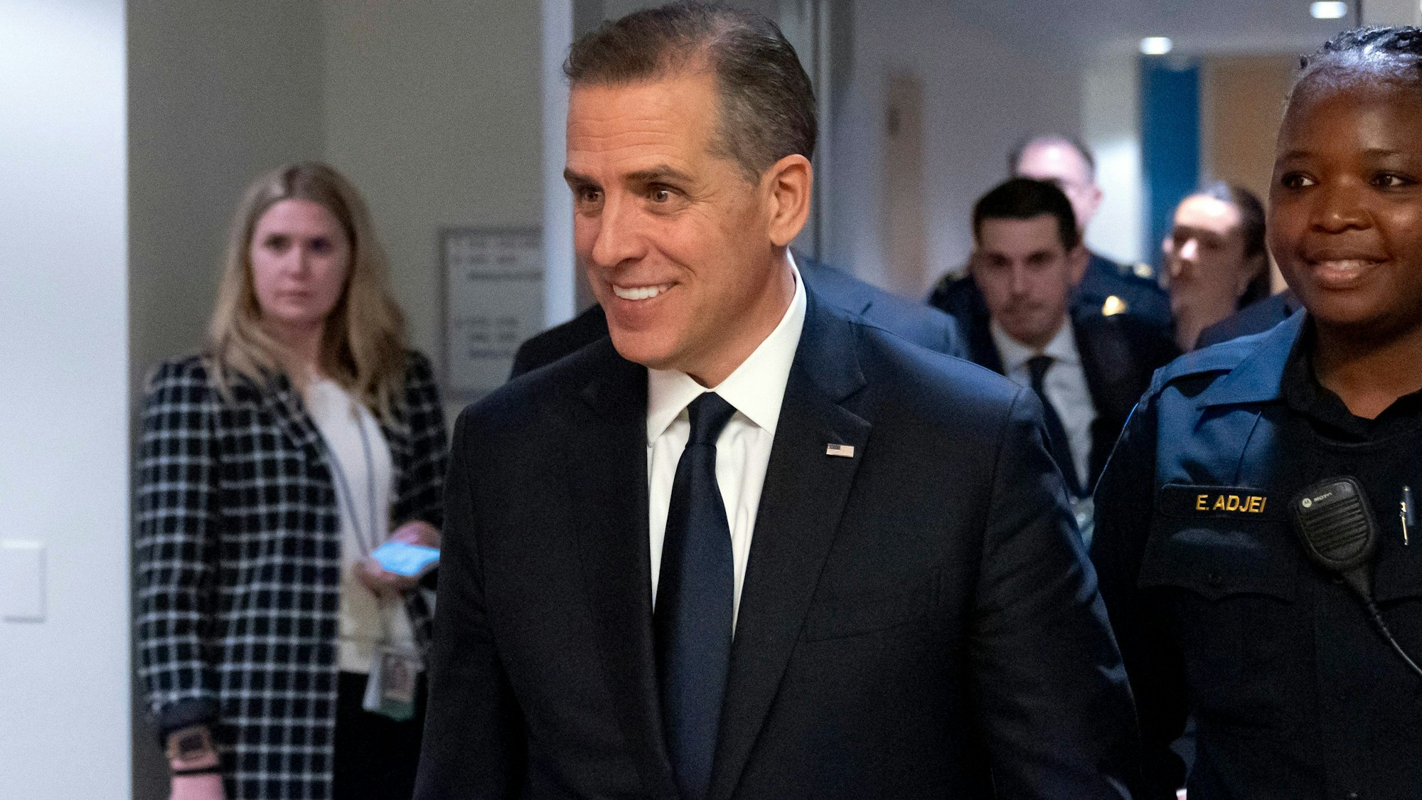 Hunter Biden nach der Anhörung durch republikanische Abgeordnete.