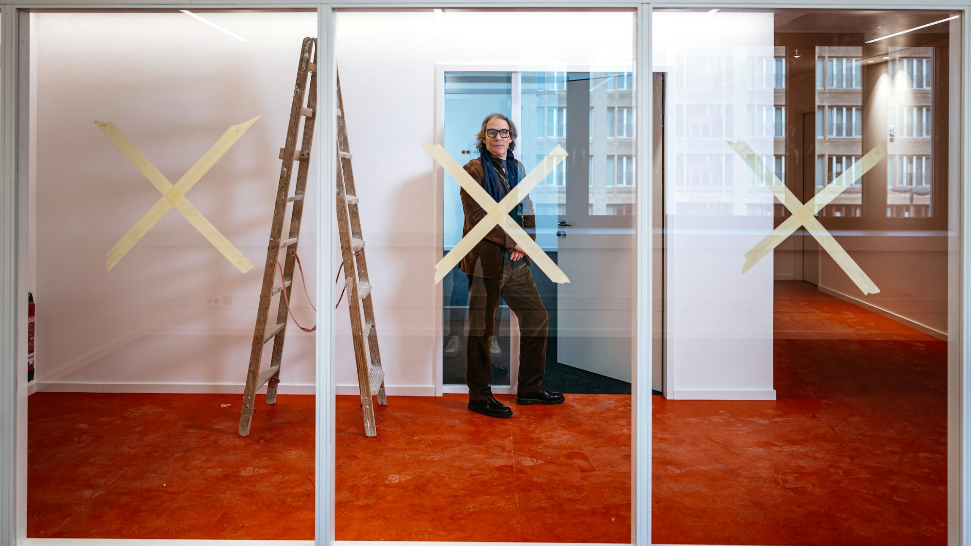 Der Mensch steht in der Evolution zentral, aber nicht über den Dingen, meint Mathias Antlfinger, Direktor der KHM.