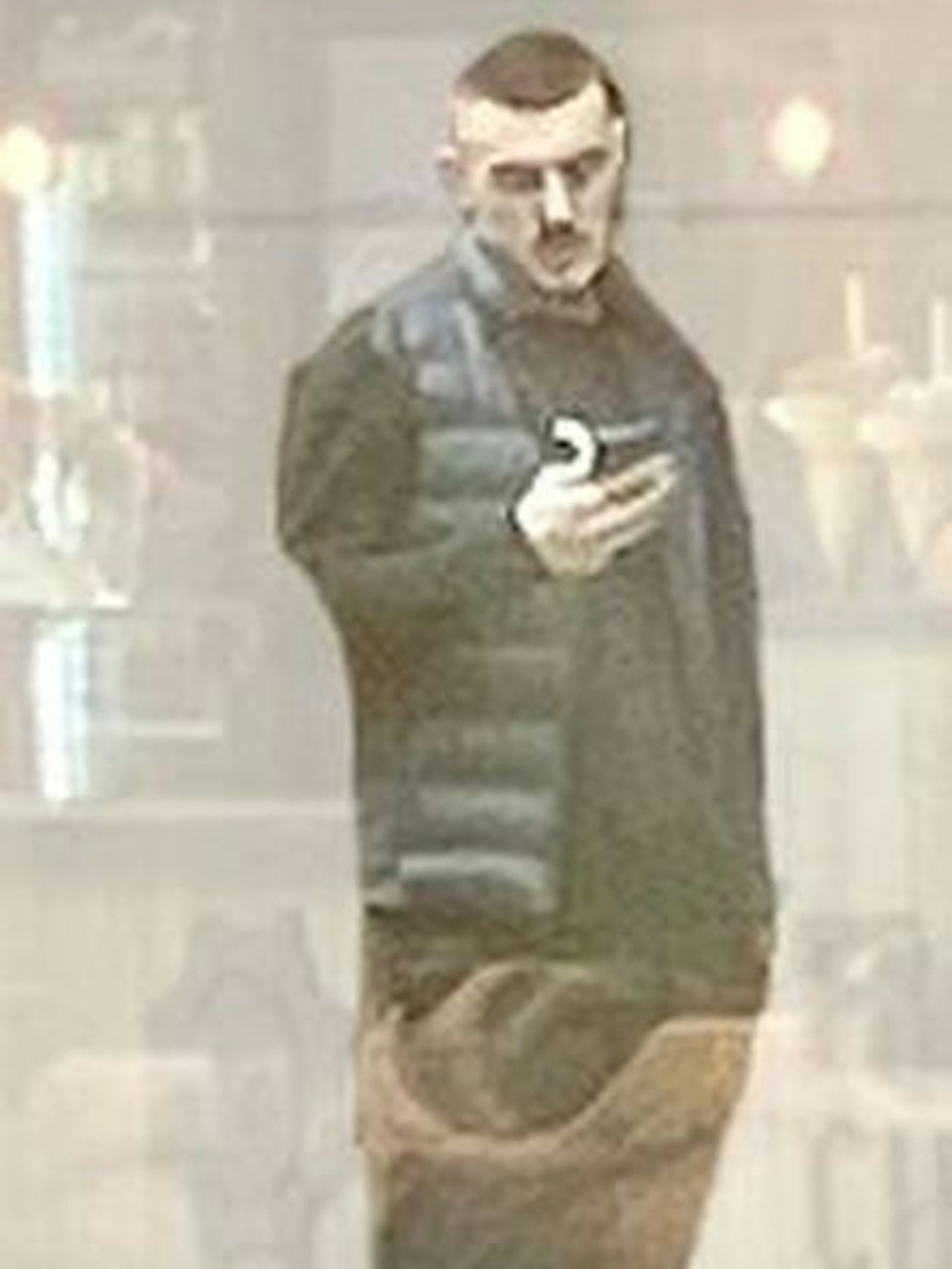 Ein dunkelhaariger Mann mit einer Steppweste.