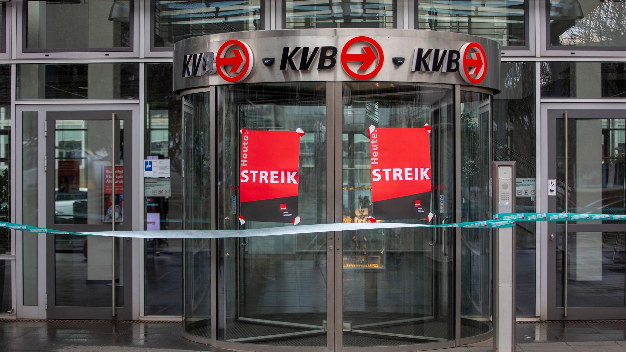 Streik bei den KVB: Am kommenden Freitag und Samstag legen die Mitarbeiter die Arbeit nieder.Thomas Banneyer