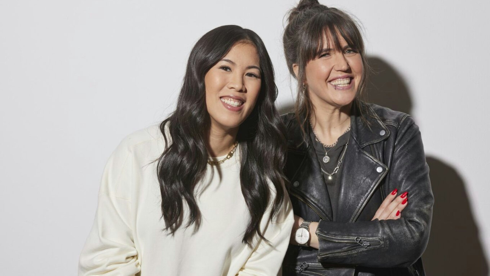 Mai Thi Nguyen-Kim und Marie Meimberg schreiben die Kindersachbuchreihe "Bibibiber"