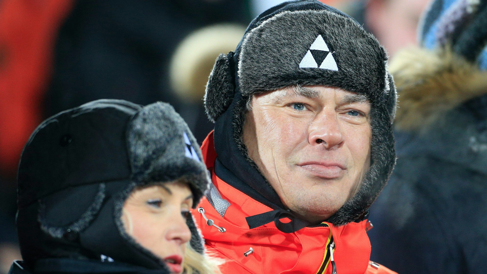 Fußballtrainer Toni Polster im Publikum.