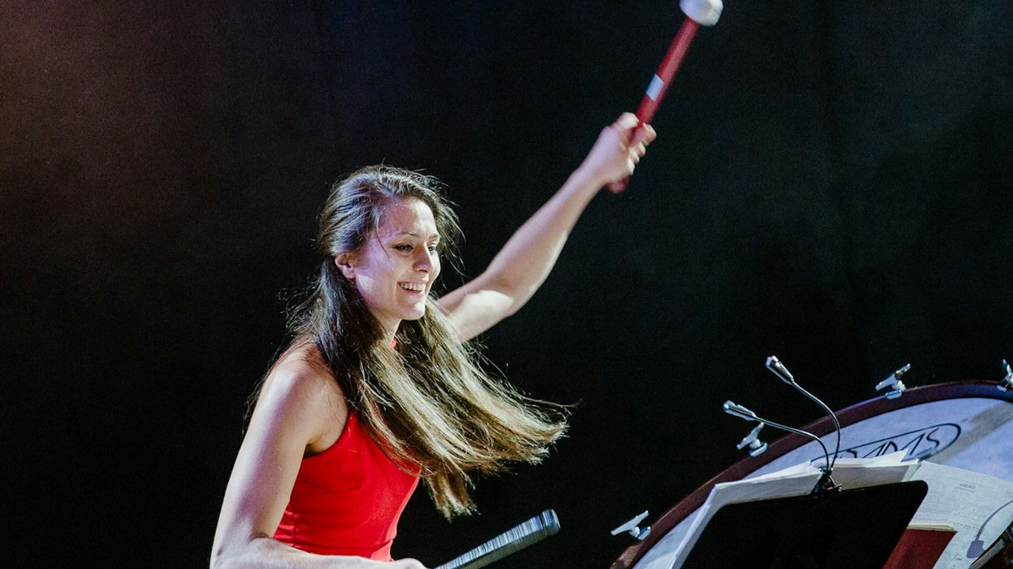 Percussionistin Vivi Vassileva.