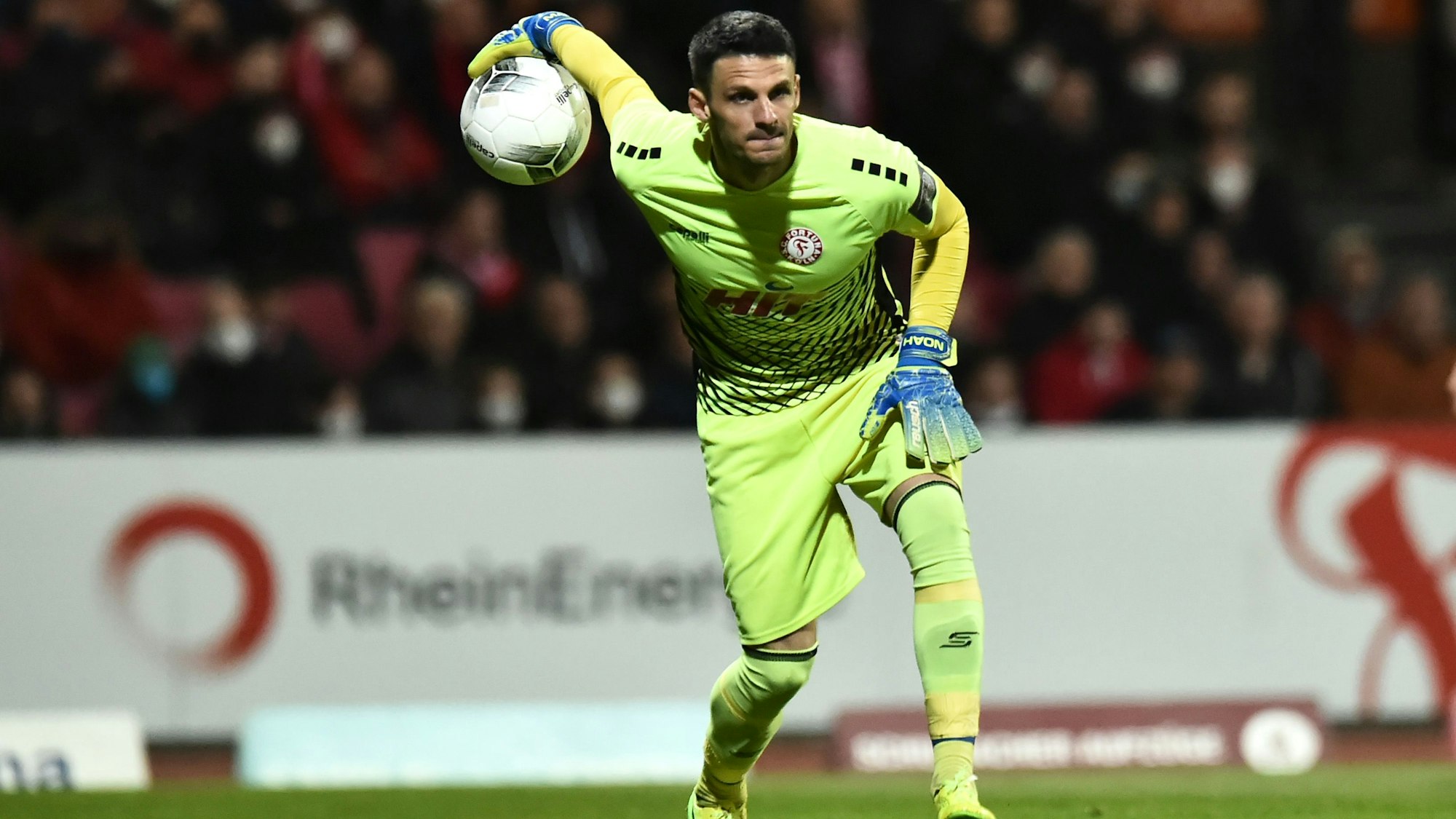 Fußball Regionalliga West 23. Spieltag: Fortuna Köln - Rot-Weiss Essen am 16.03.2022 im
Südstadion in Köln
Andre Weis ( SC Fortuna Köln )
Foto: Thorsten Tillmann / FUNKE Foto Services