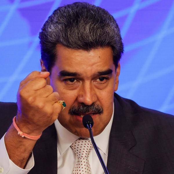 Nicolas Maduro, Präsident von Venezuela, spricht während eines Treffens mit dem iranischen Präsidenten Raisi im Präsidentenpalast Miraflores.