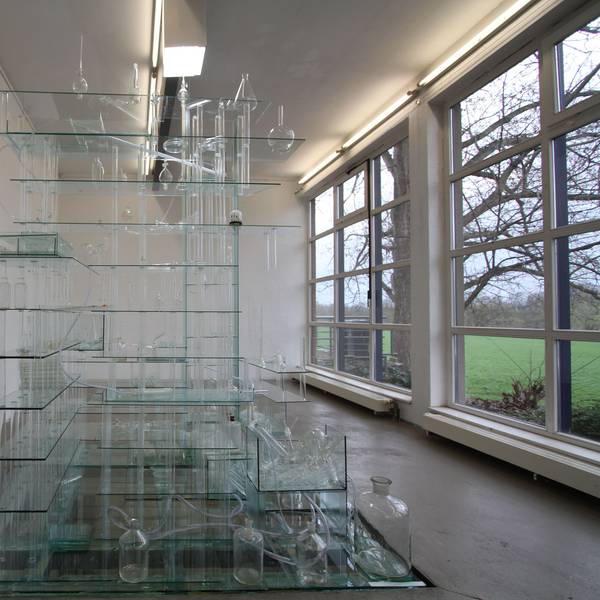 Ausstellung "Hierarchien" von Rolf Hinterecker im Siegburger Pumpwerk.
