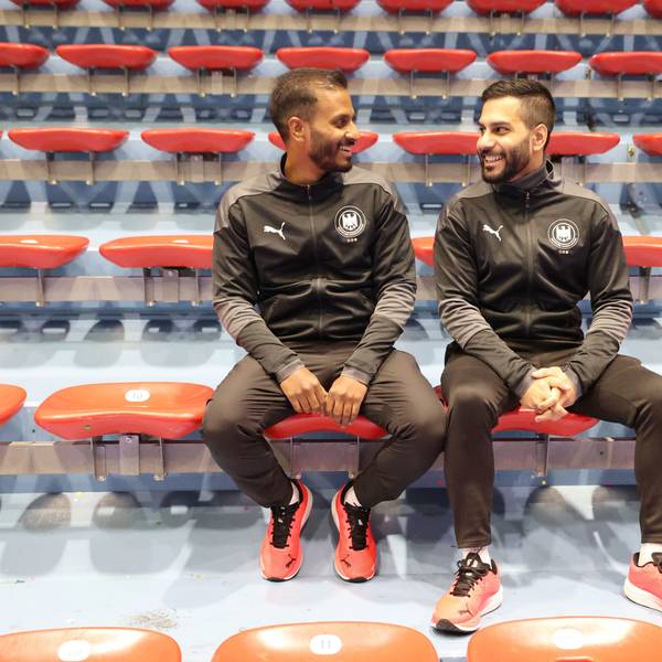 Gummersbach
Handball
SCHWALBE arena
Fortbildung DHB-Schiedsrichter
Ramesh Thiyagarajah & Suresh Thiyagarajah (v.l.)