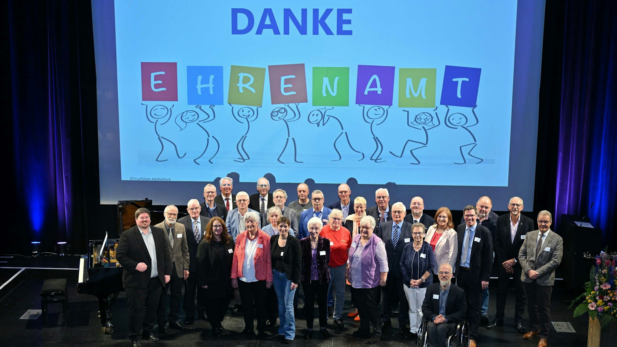 Das Foto verdiente Bürgerinnen und Bürger des Rheinisch-Bergischen Kreises