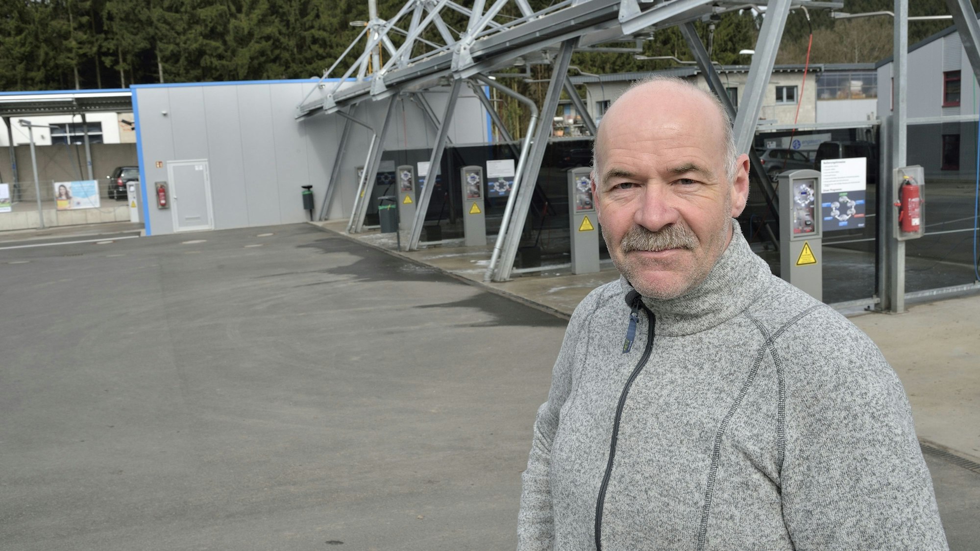 Jahrelang war der Waschpark Overath in Diepenbroich ein beliebter Treffpunkt für Autofans.