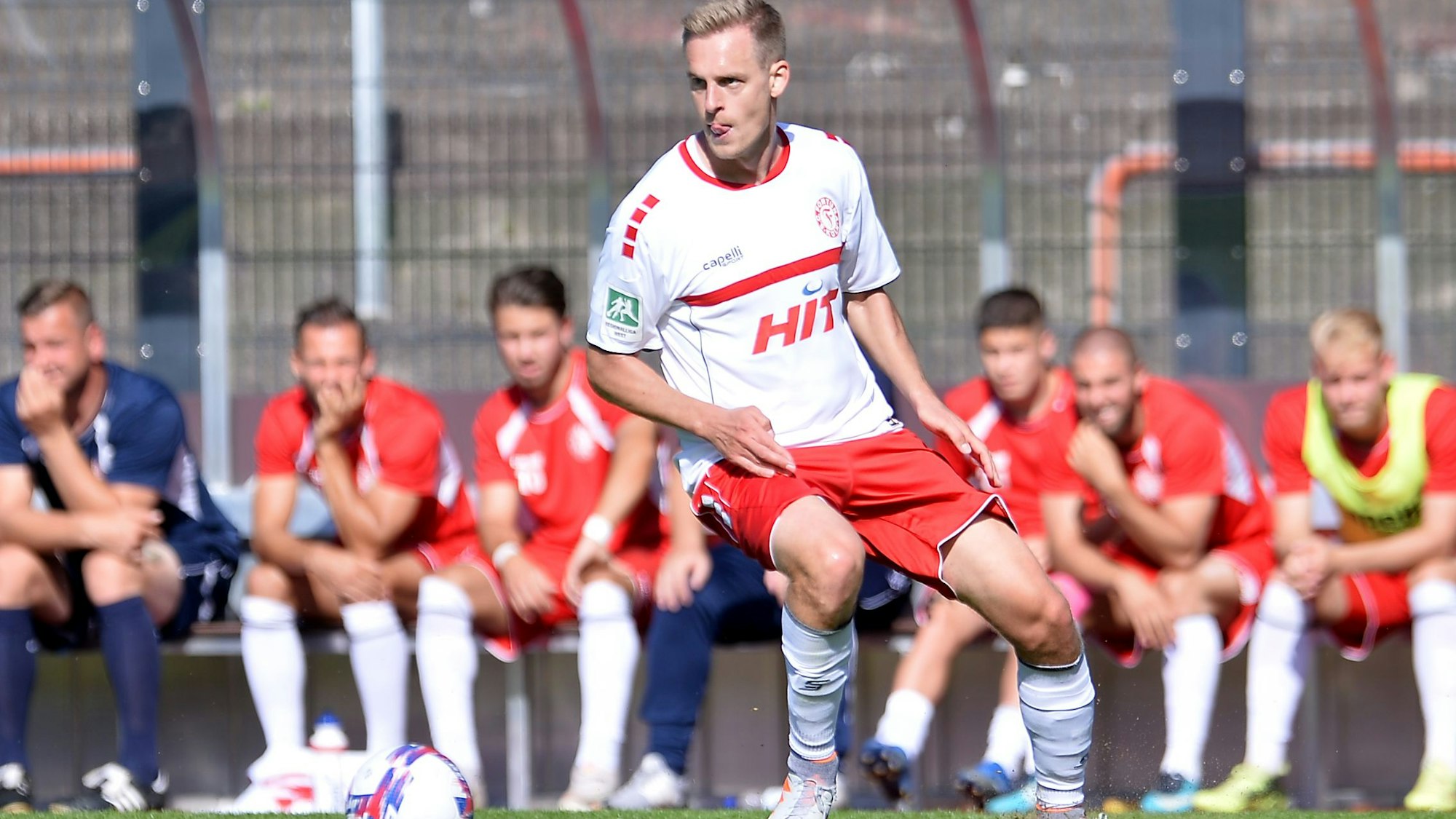 Fußball Regionalliga West 8. Spieltag: Schalke 04 U23 - Fortuna Köln am 15.09.2019 in der Mondpalast Arena in Herne
Lars Bender ( Fortuna Köln )
Foto: Thorsten Tillmann / FUNKE Foto Services