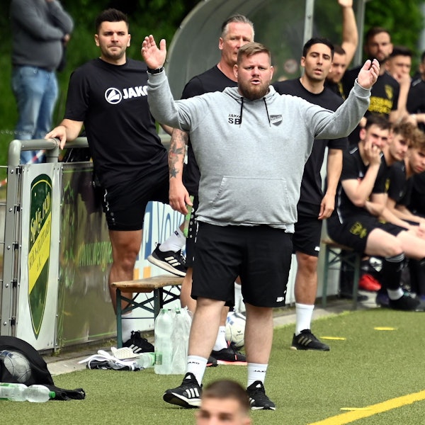 07.05.2023, Fussball-Köln Flittard-Marialinden
TR: Sven Bellinghausen (Flittard)
Foto: Uli Herhaus