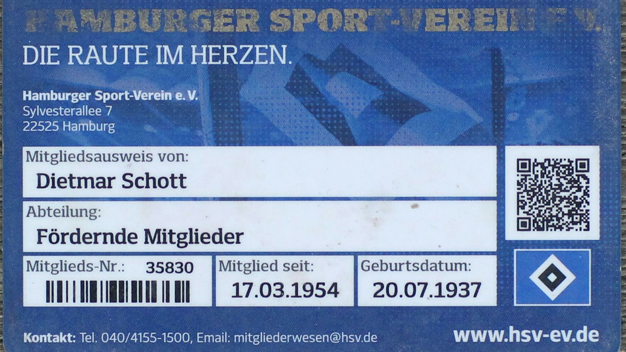 Mitglied seit 17.03.1954 steht auf der Mitgliedskarte.