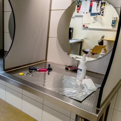 Der Drogenkonsumraum am Kölner Hauptbahnhof: Ohne Hilfestellung werden die Substanzen hier von den Junkies eingenommen.