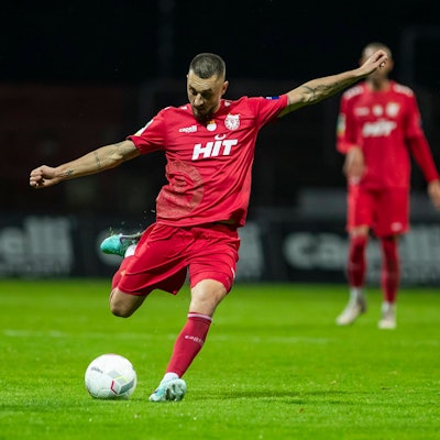 Regionalliga West, Fortuna Koeln - Borussia Moenchengladbach U23, 10.11.2023 Stipe Batarilo Fortuna Koeln, 8. Regionalliga West, Fortuna Koeln - Borussia Moenchengladbach U23, 15. Spieltag, am 10.11.2023, Suedstadion, Koeln DFL regulations prohibit any use of photographs as image sequences and/or quasi-video *** Regionalliga West, Fortuna Koeln Borussia Moenchengladbach U23, 10 11 2023 Stipe Batarilo Fortuna Koeln, 8 Regionalliga West, Fortuna Koeln Borussia Moenchengladbach U23, 15 Spieltag, am 10 11 2023, Suedstadion, Koeln DFL regulations prohibit any use of photographs as image sequences and or quasi video Copyright: xBEAUTIFULxSPORTS/Meuselx