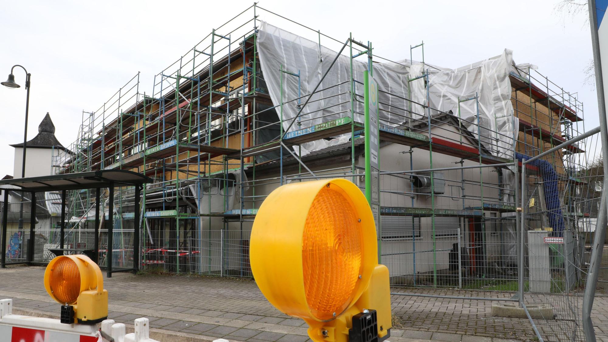 Über vier Millionen Euro kostet der laufende Ausbau der Grundschule in Rösrath-Hoffnungsthal. Daher wollen SPD und Fors-Park einen Abriss und Neubau vermeiden.