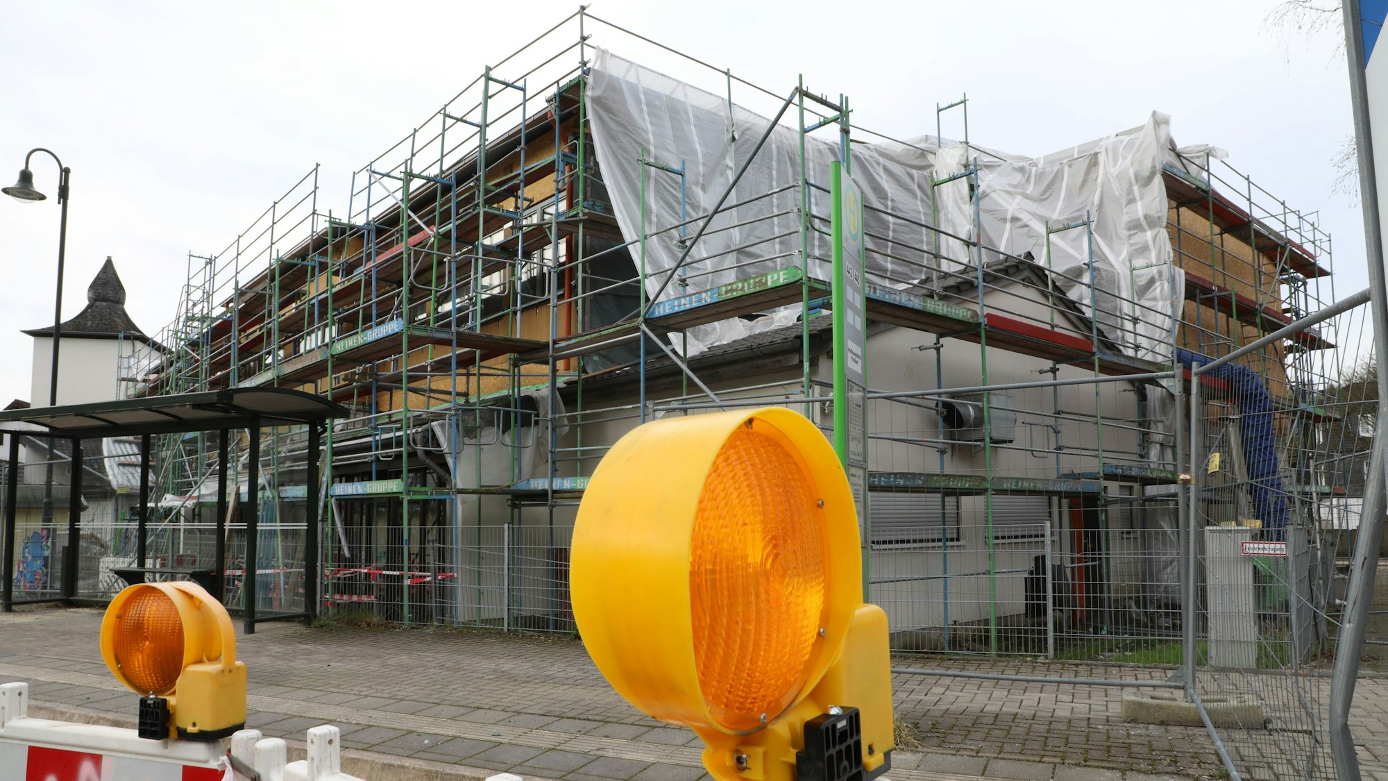 Über vier Millionen Euro kostet der laufende Ausbau der Grundschule in Rösrath-Hoffnungsthal. Daher wollen SPD und Fors-Park einen Abriss und Neubau vermeiden.