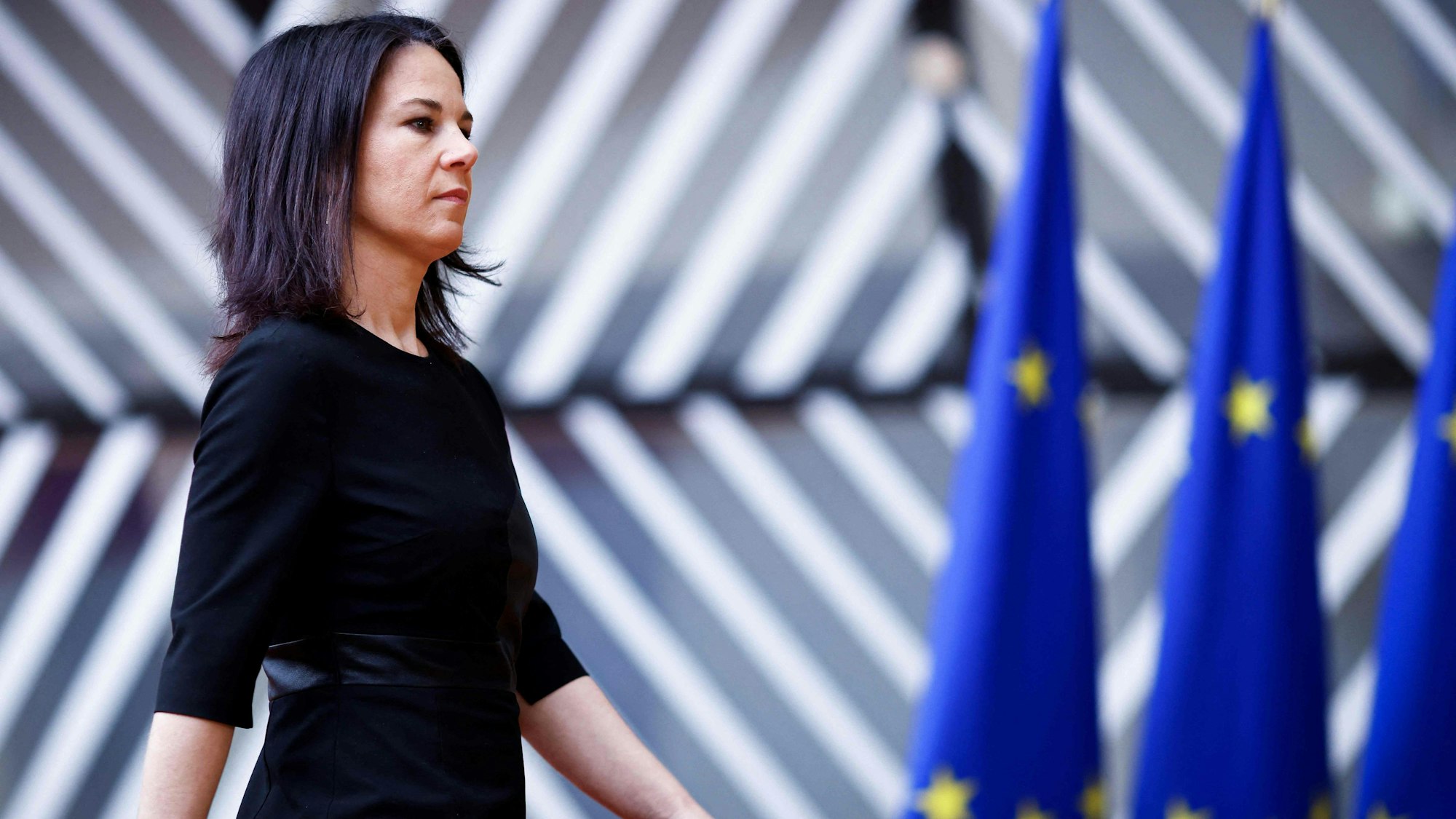 Die deutsche Außenministerin, Annalena Baerbock (Grüne), beim Treffen der EU-Außenminister. Die EU, Baerbock und zahlreiche andere Politiker kritisierten die Art der Wiederwahl von Russlands Machthaber Wladimir Putin.