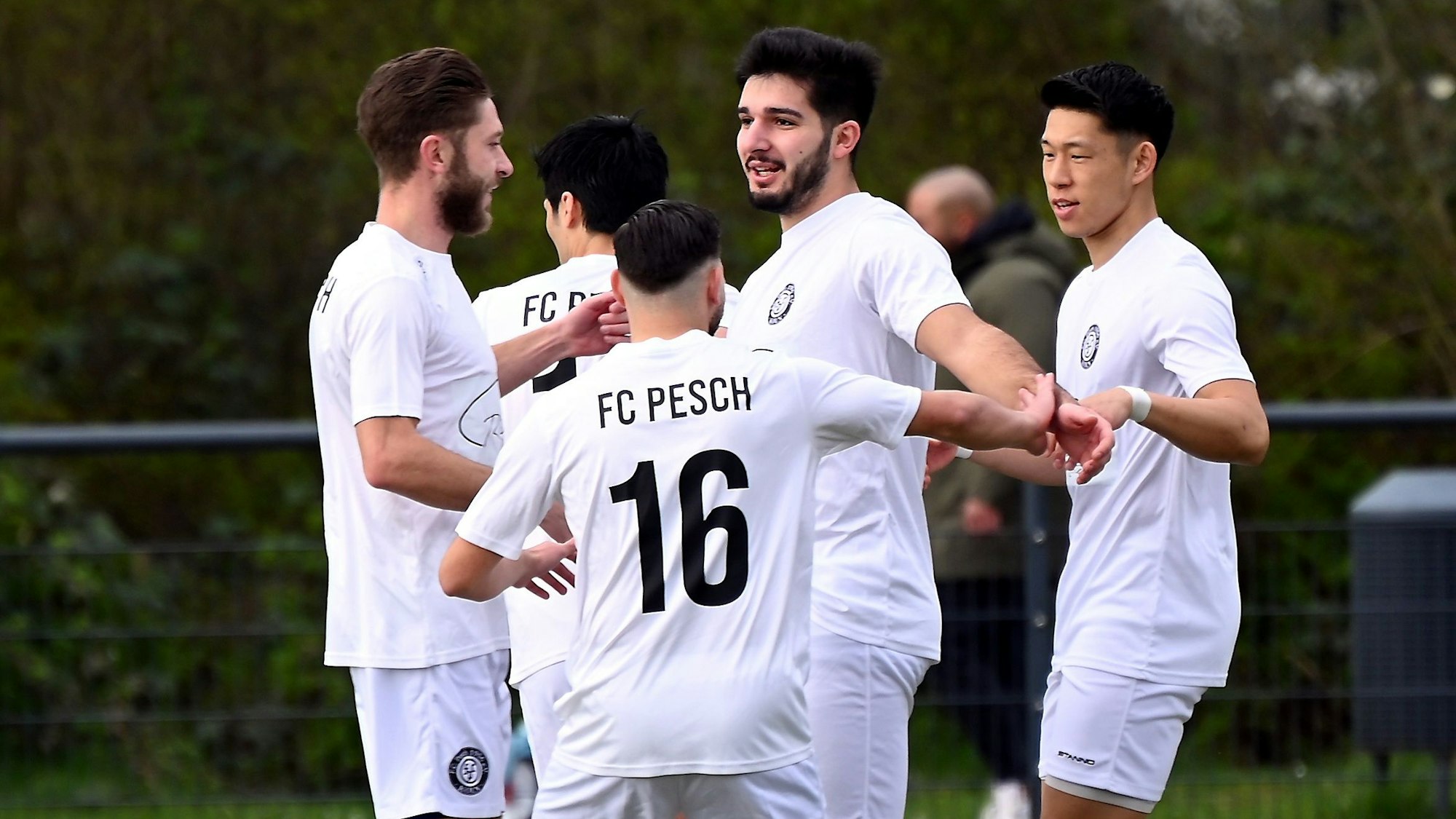 17.03.2024, Fussball-FC Pesch - Rheindorf
1:0 für Pesch
mitte: Bümnyamin Koyuncu
Foto: Uli Herhaus