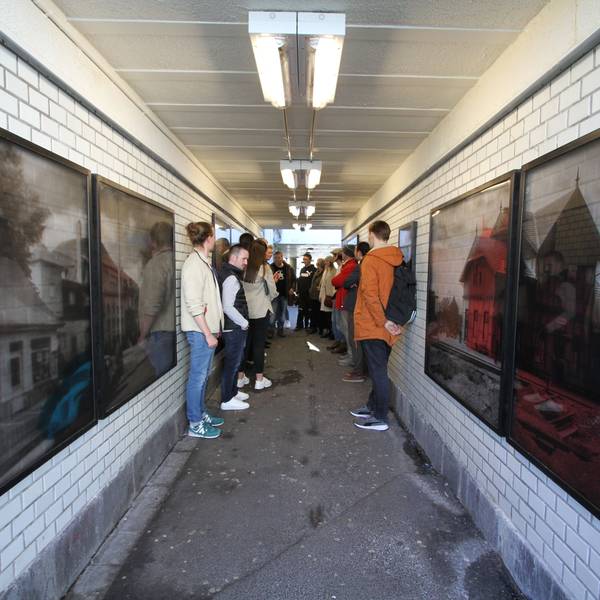 Kunst in der Bahnunterführung Mahrstraße von Katja Zander und Karl-Heinz Löbach