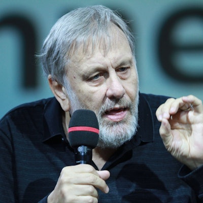 Slavoj Žižek hat sich in der Sendung des britischen Journalisten Piers Morgan zum Ukraine-Krieg geäußert – und die Haltung vieler Linker kritisiert.