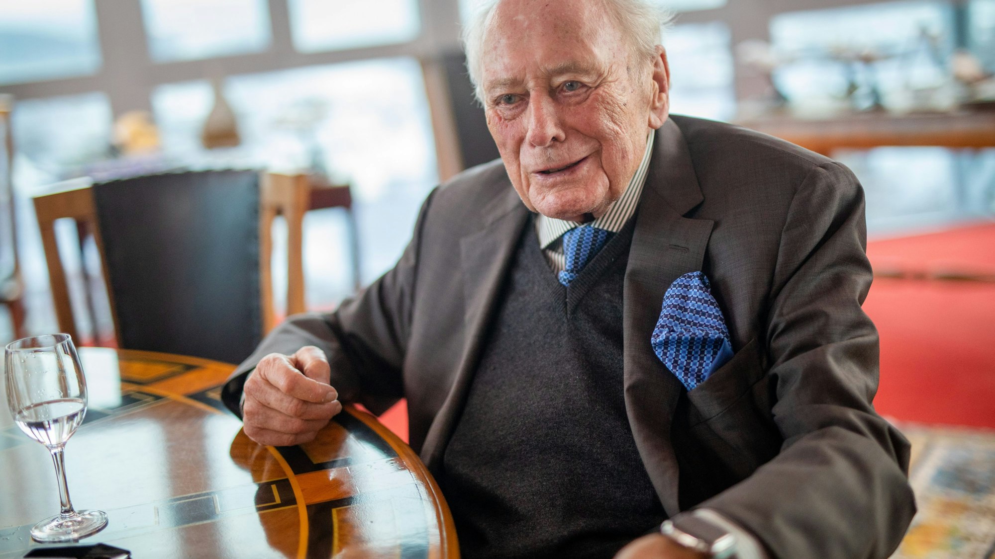 Reinhold Würth, Vorsitzender des Unternehmensbereirats der Würth-Gruppe, hat seinen rund 87.000 Mitarbeiterinnen und Mitarbeitern empfohlen, die AfD nicht zu wählen. (Archivbild)